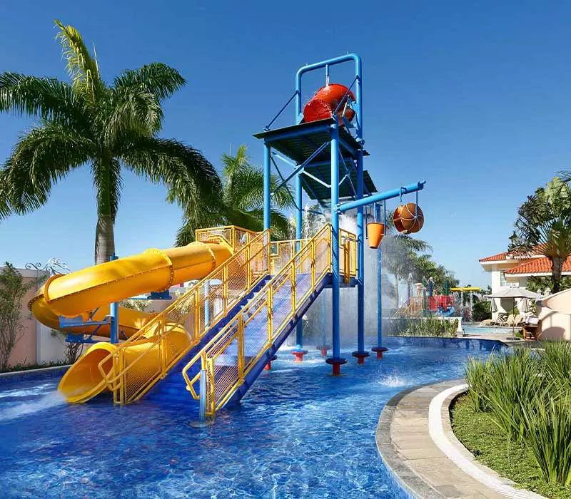 Nossas Piscinas Fantásticas